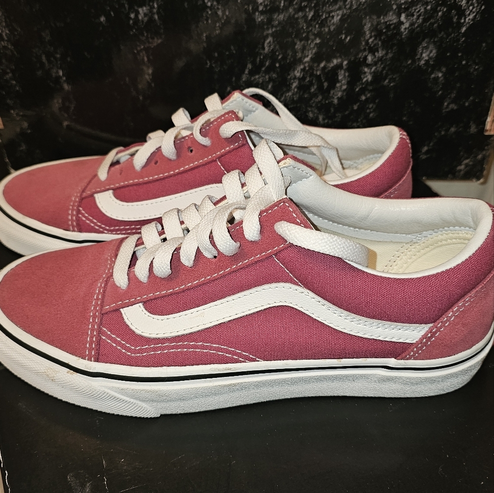 Vans Low Profile
